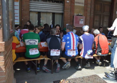 Ciclocolli_Storica_2017_PRANZO-IN-PIAZZA_6